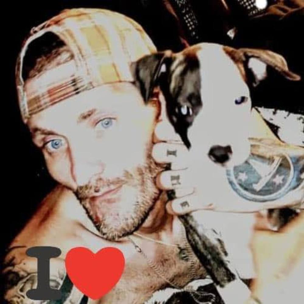 Meet your Posher, Holly kevin